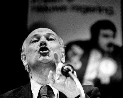 vmdenUyl_1972001.jpg